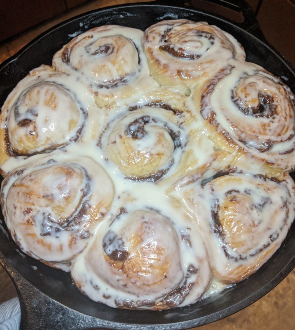 Cinnamon-Date Rolls